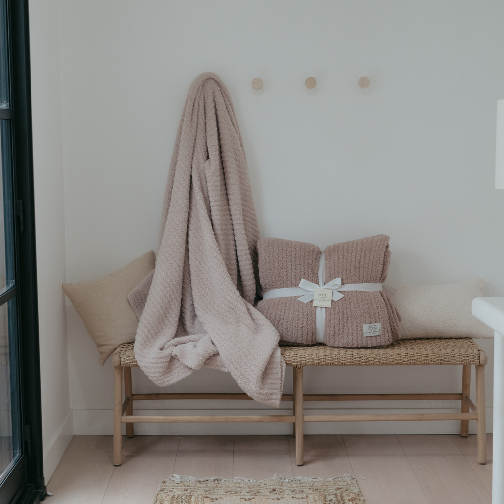 King Size Solid Ribbed Luxe Cozy Family Blanket